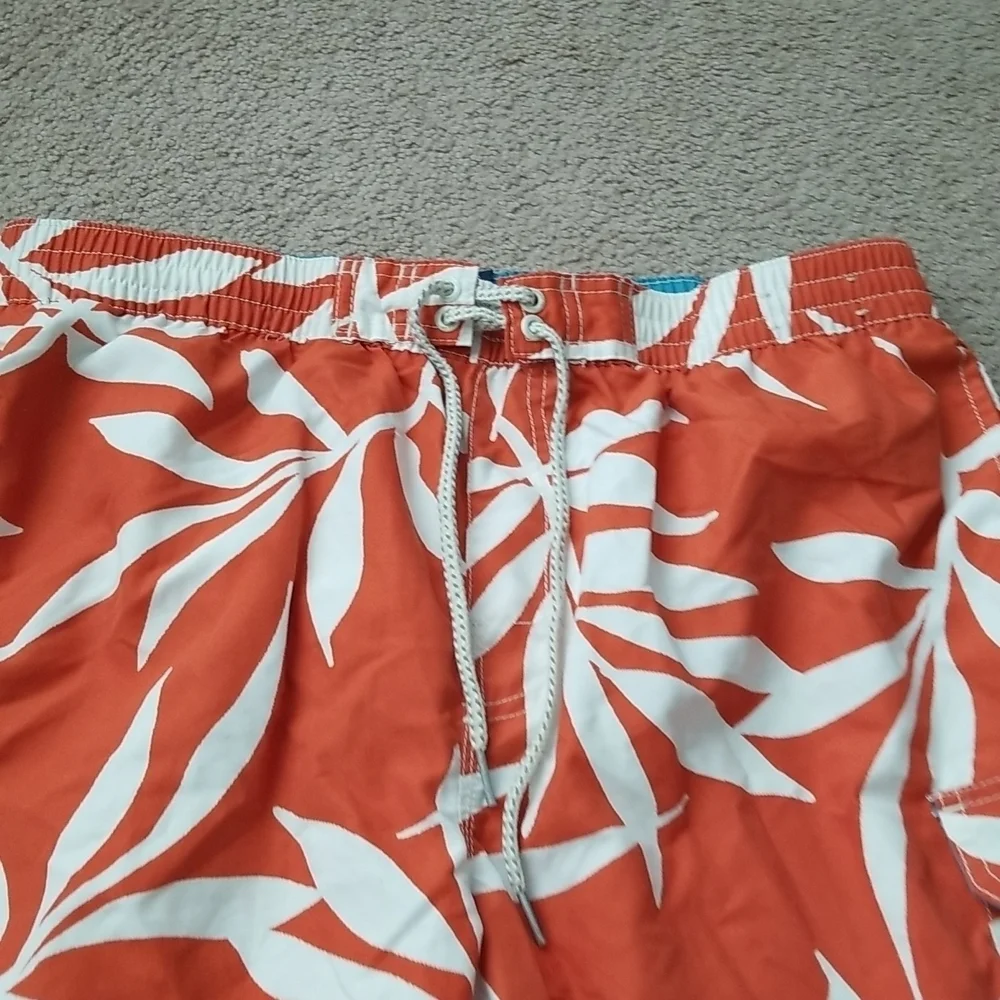 Caribbean Joe Island Supply Company Men's Swim Trunks - Picture 5 of 12